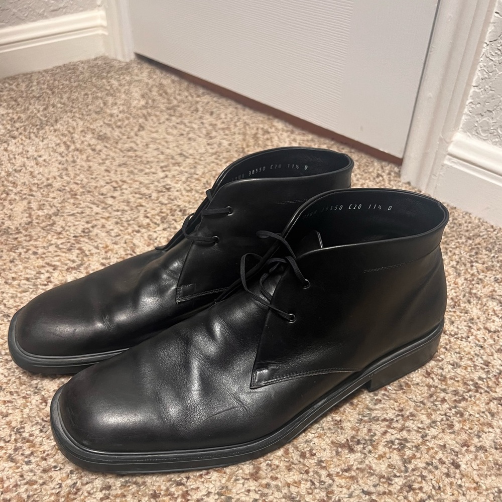 Salvatore Ferragamo Black Leather Men’s Chukka Boots, size 11.5